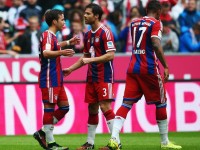 足坛震撼！天价转会刷新纪录，超级巨星易主引发全球热议